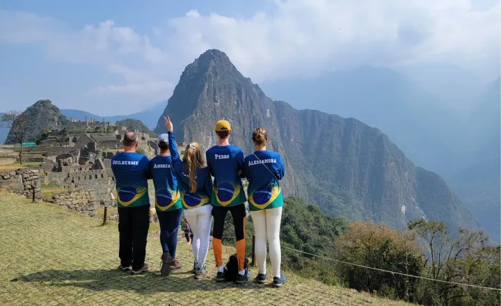 Visitantes en Machu Picchu